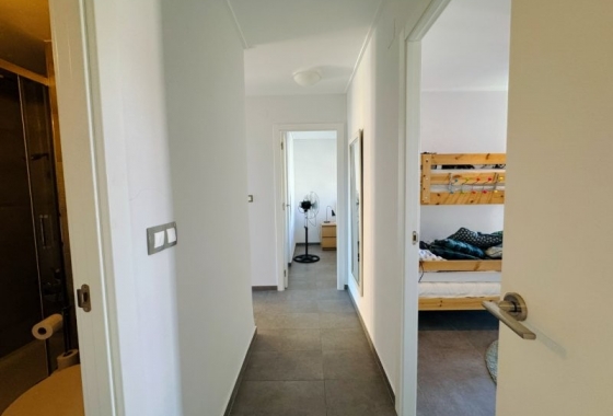 Resale - Apartment / flat - La Mata - Los Europeos