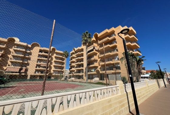 Resale - Apartment / flat - La Mata - Costa Blanca