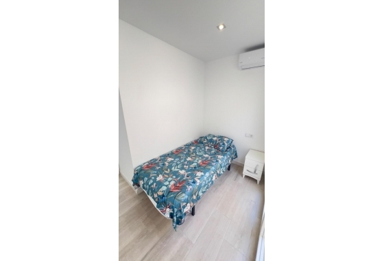 Перепродажа - Бунгало - Orihuela Costa - La Regia