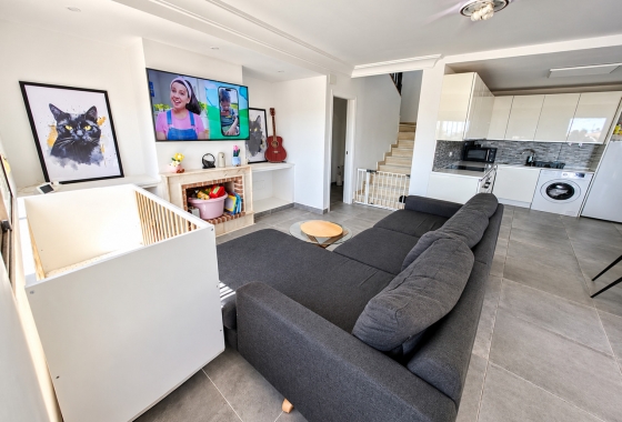 Återförsäljning - Villa - Orihuela Costa - Costa Blanca