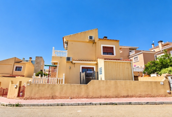 Återförsäljning - Villa - Orihuela Costa - Costa Blanca