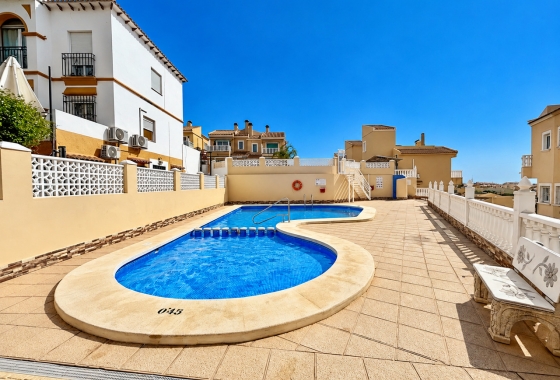 Återförsäljning - Villa - Orihuela Costa - Costa Blanca