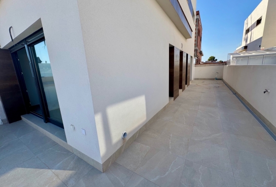 Resale - Villa - Daya Nueva - Centro