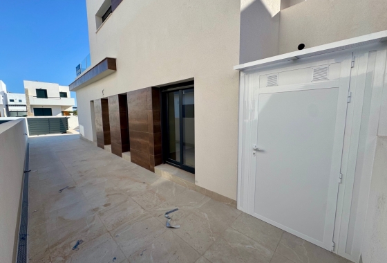 Resale - Villa - Daya Nueva - Centro