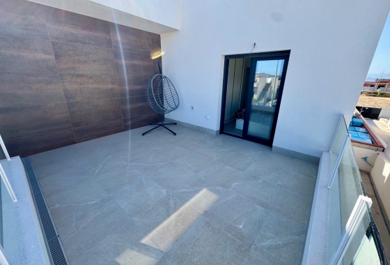 Resale - Villa - Daya Nueva - Centro