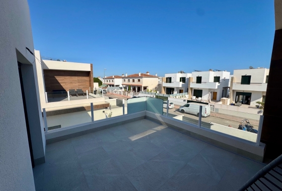 Resale - Villa - Daya Nueva - Centro