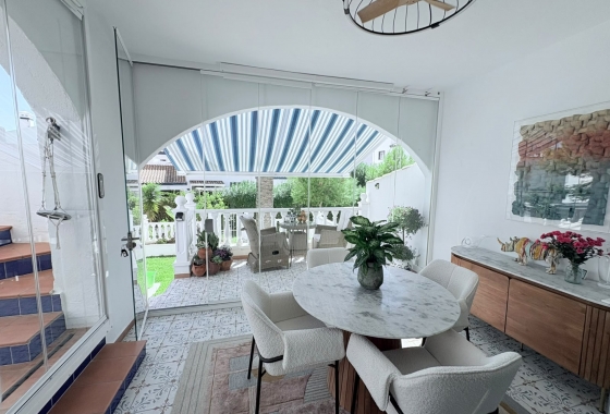 Перепродажа - Вилла - Orihuela Costa - Costa Blanca