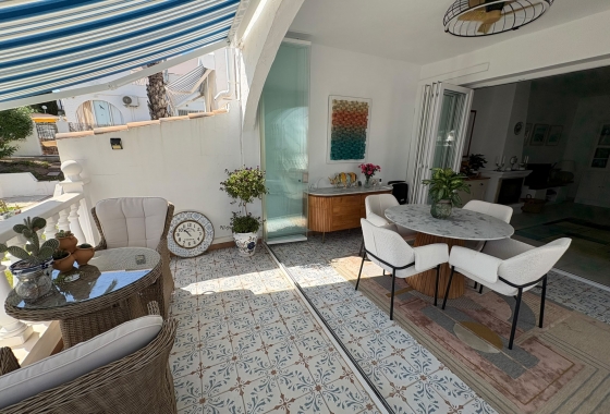 Перепродажа - Вилла - Orihuela Costa - Costa Blanca