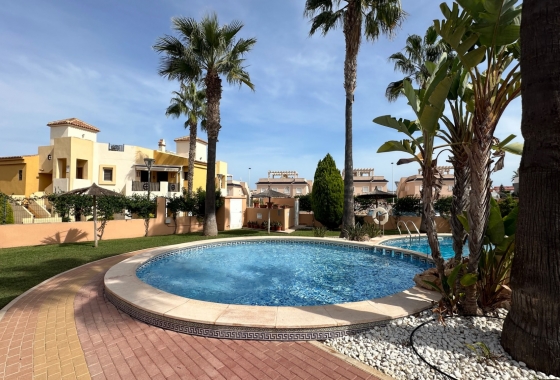 Resale - Bungalow - Orihuela Costa - Costa Blanca