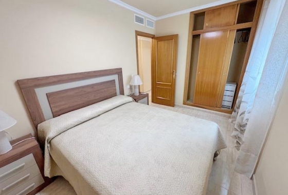 Wiederverkauf - Wohnung - Guardamar del Segura - Puerto Deportivo