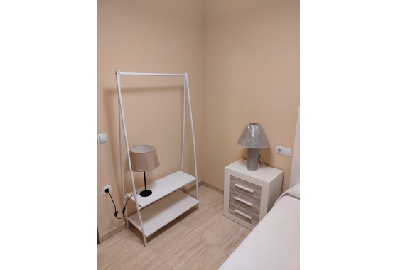 Wiederverkauf - Wohnung - Guardamar del Segura - Puerto Deportivo