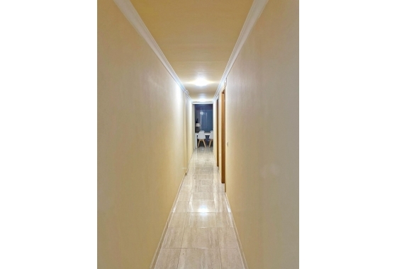 Wiederverkauf - Wohnung - Guardamar del Segura - Puerto Deportivo
