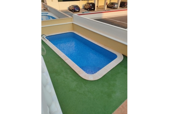 Wiederverkauf - Wohnung - Guardamar del Segura - Puerto Deportivo