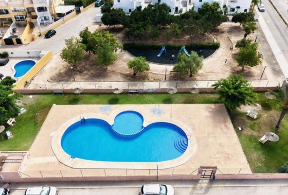 Reventa - Apartamento / piso - Los Montesinos - La Herrada
