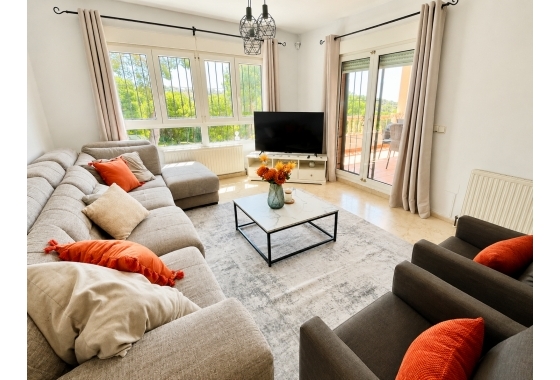 Перепродажа - Вилла - Orihuela Costa - Costa Blanca
