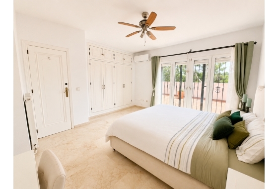 Перепродажа - Вилла - Orihuela Costa - Costa Blanca
