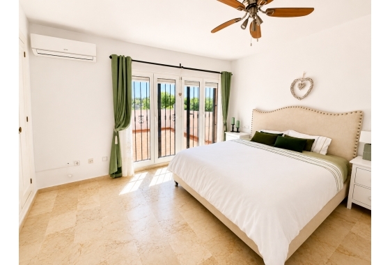 Перепродажа - Вилла - Orihuela Costa - Costa Blanca