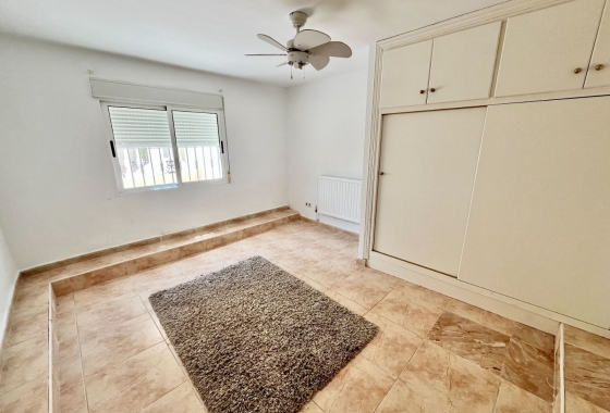 Перепродажа - Вилла - Orihuela Costa - Costa Blanca