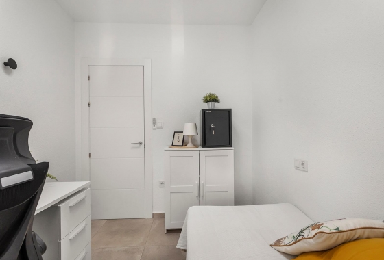 Перепродажа - Квартира - Torrevieja - Playa de los Locos