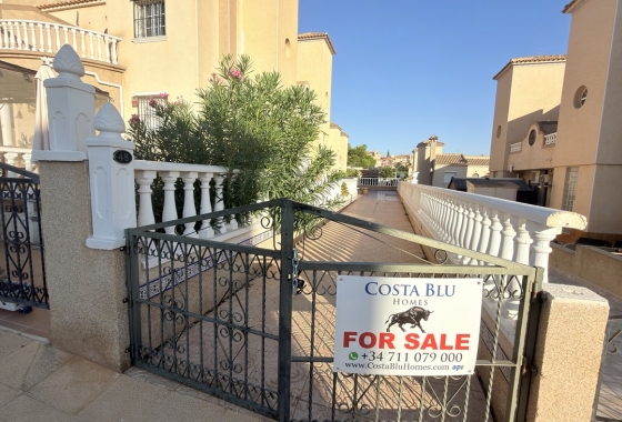 Перепродажа - Таунхаус - Orihuela Costa - Inland