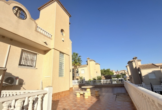 Перепродажа - Таунхаус - Orihuela Costa - Inland