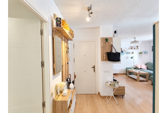 Reventa - Apartamento / piso - Torrevieja - Costa Blanca