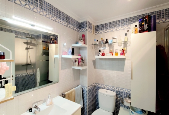 Reventa - Apartamento / piso - Torrevieja - Costa Blanca