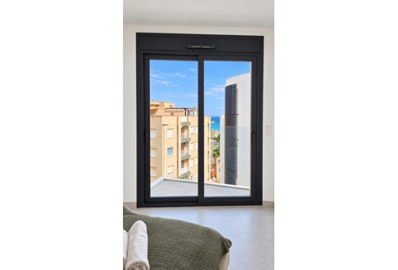 Resale - Apartment / flat - La Mata - Costa Blanca