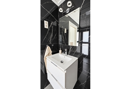 Resale - Apartment / flat - La Mata - Costa Blanca