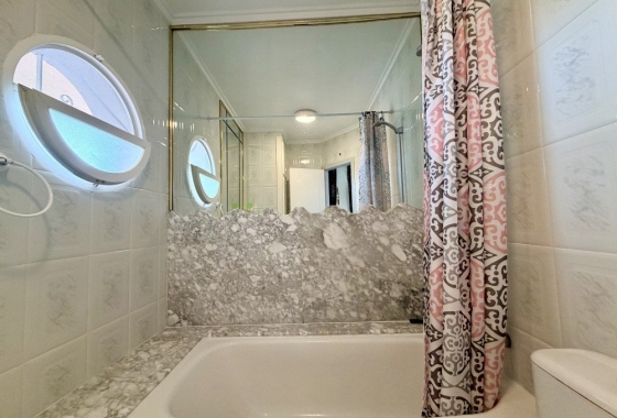 Resale - Bungalow - Torrevieja - Costa Blanca