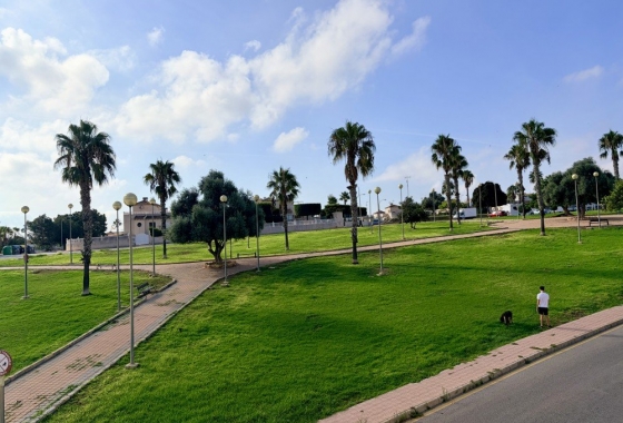 Resale - Bungalow - Torrevieja - Costa Blanca