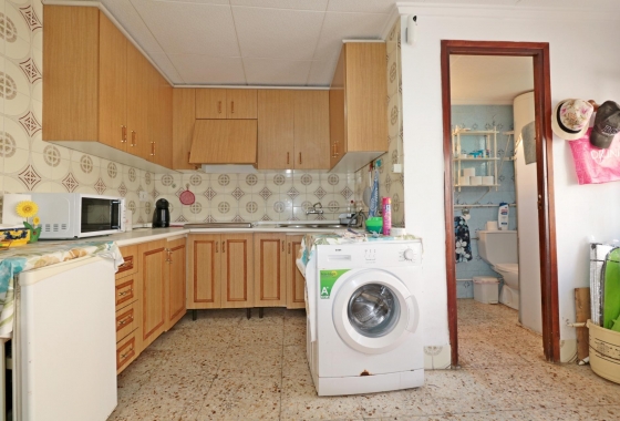 Resale - Apartment / flat - Torrevieja - La Mata Pueblo