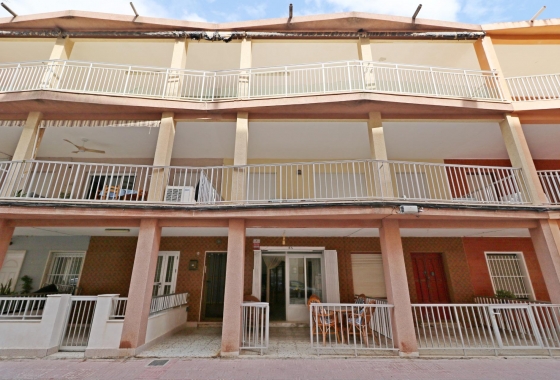 Resale - Apartment / flat - Torrevieja - La Mata Pueblo