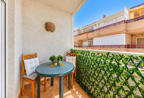 Herverkoop - Appartement / flat - Torrevieja - Centro