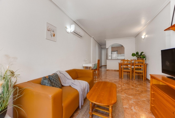 Herverkoop - Appartement / flat - Torrevieja - Centro