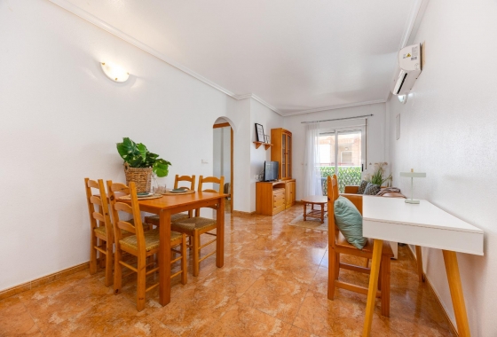 Herverkoop - Appartement / flat - Torrevieja - Centro