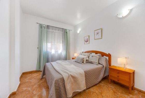 Herverkoop - Appartement / flat - Torrevieja - Centro