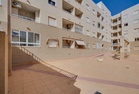 Herverkoop - Appartement / flat - Torrevieja - Centro