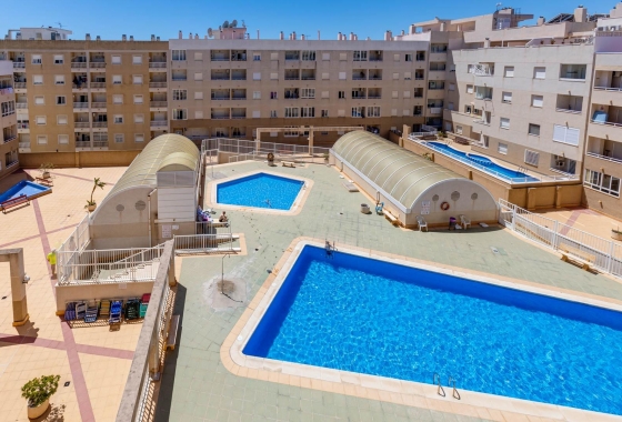 Herverkoop - Appartement / flat - Torrevieja - Centro