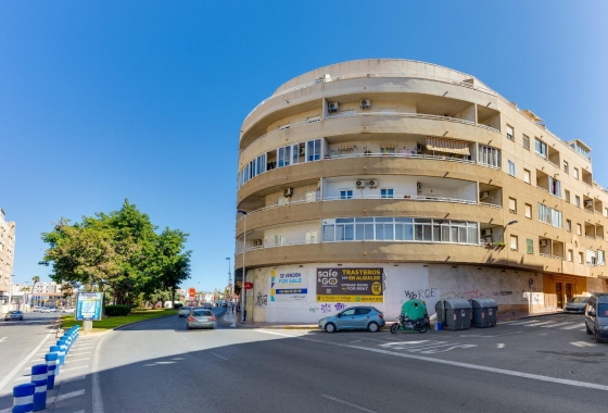 Herverkoop - Appartement / flat - Torrevieja - Centro