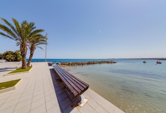Herverkoop - Appartement / flat - Torrevieja - Centro