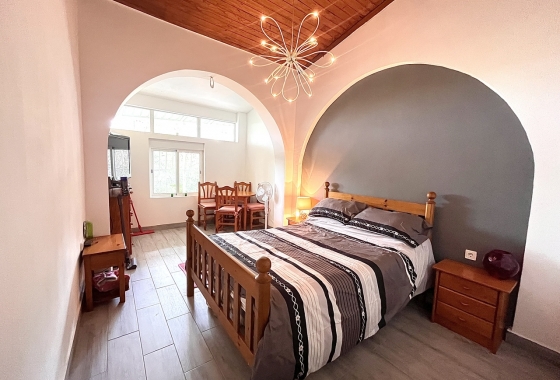 Herverkoop - Villa - Pinar de Campoverde - Inland