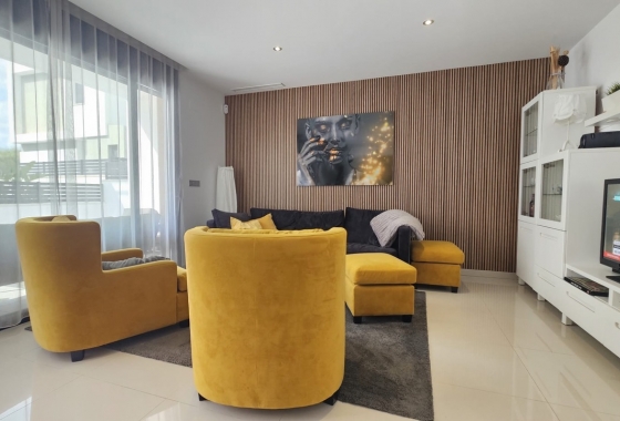 Перепродажа - Вилла - Orihuela Costa - Costa Blanca