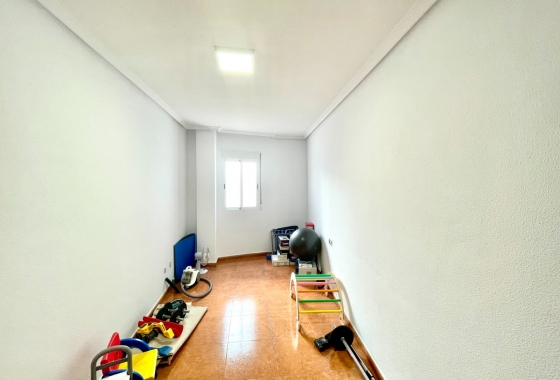 Перепродажа - Квартира - Catral - Costa Blanca