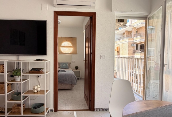 Wiederverkauf - Wohnung - Torrevieja - Habaneras