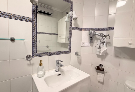Wiederverkauf - Wohnung - Torrevieja - Habaneras