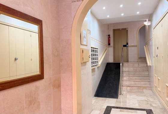 Wiederverkauf - Wohnung - Torrevieja - Habaneras