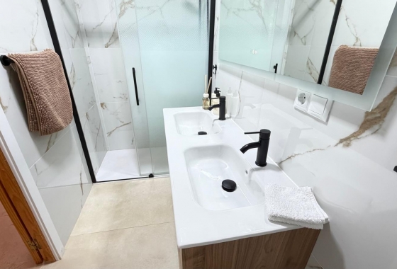 Перепродажа - Таунхаус - Torrevieja - Playa De Los Naufragos