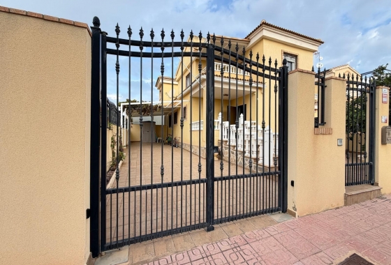 Перепродажа - Вилла - Orihuela Costa - Lomas De Don Juan