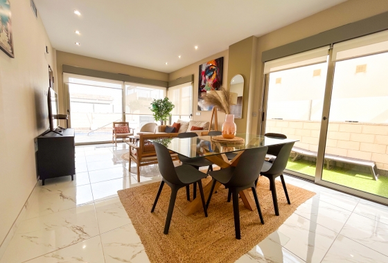 Перепродажа - Вилла - Orihuela Costa - Costa Blanca